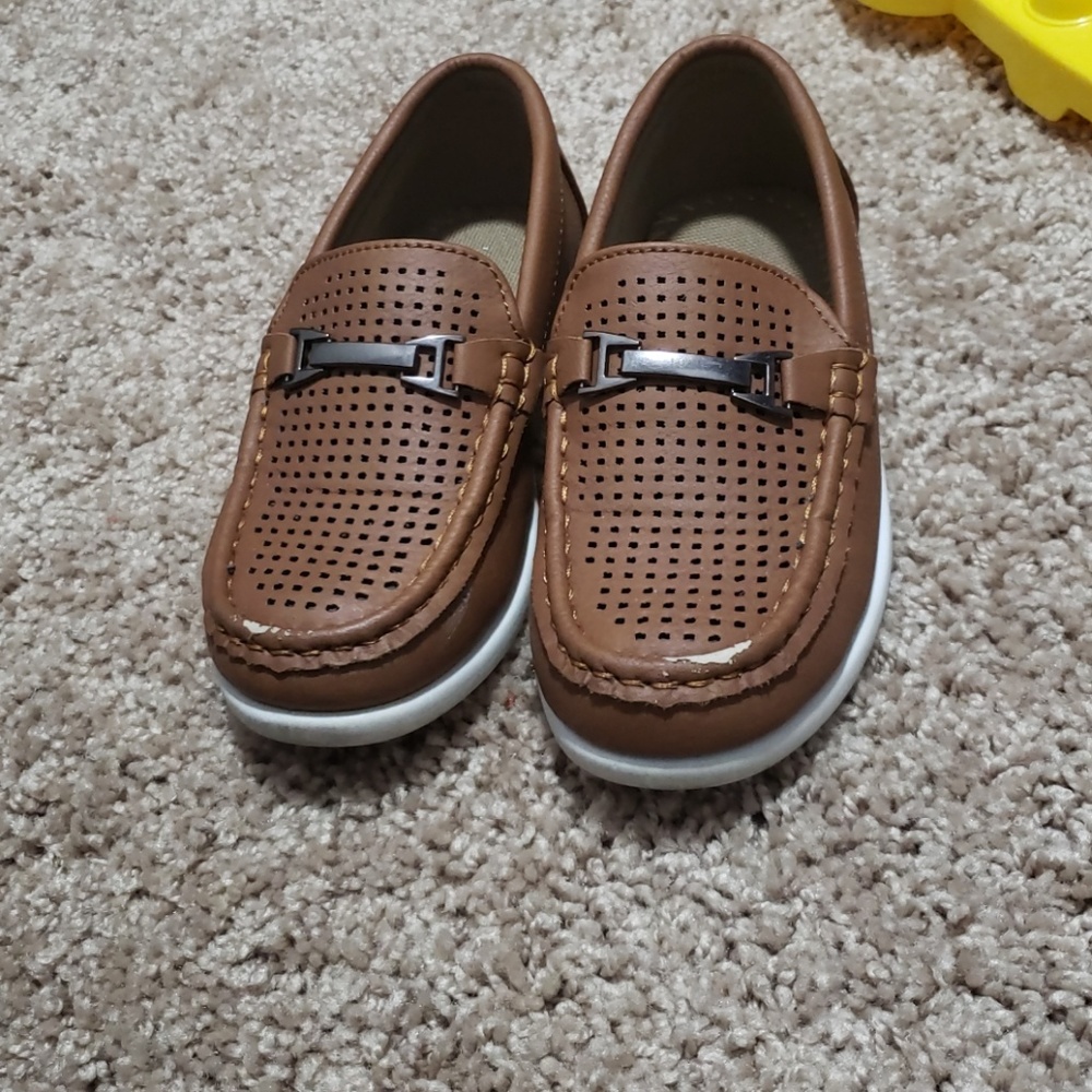 Boys dress shoes